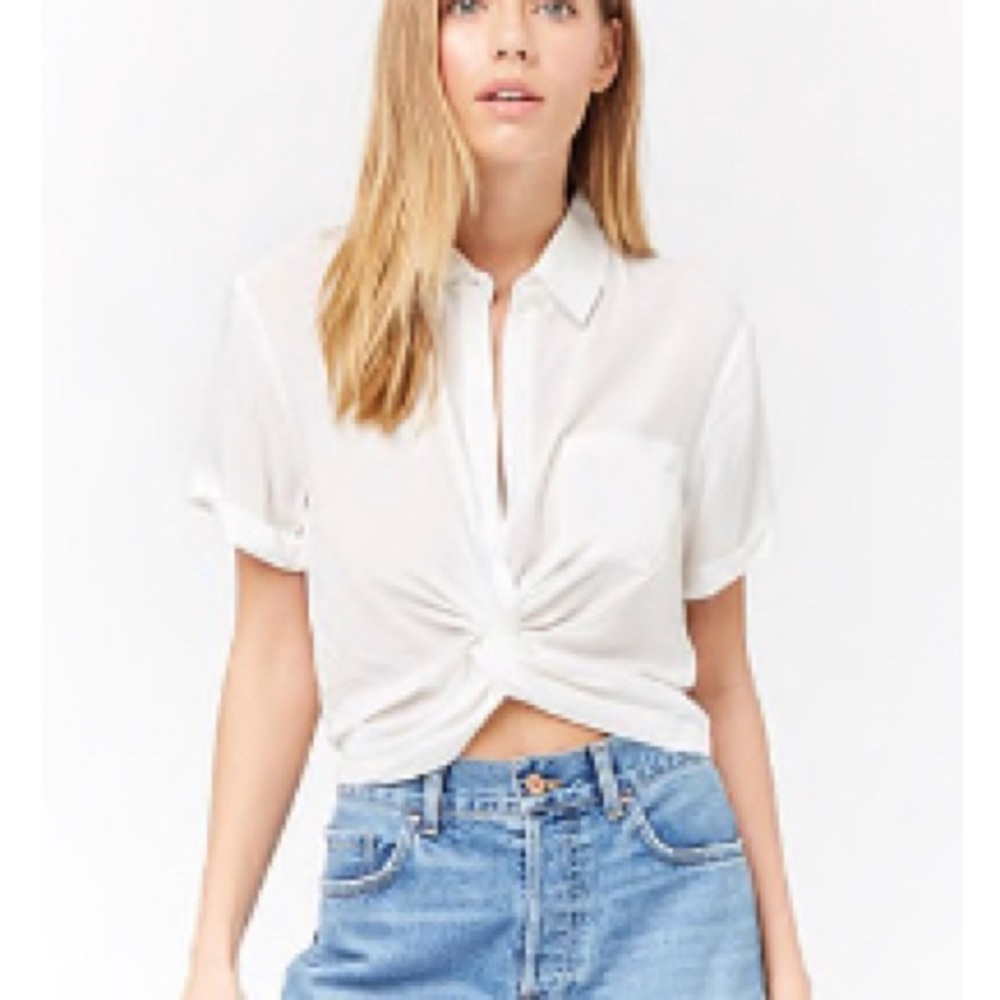 Forever 21 twist front buttoned top